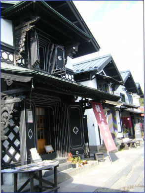 クリックすると拡大写真が開きます